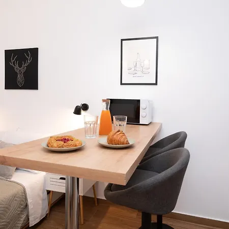 Gravity Downtown Balcony Apartment